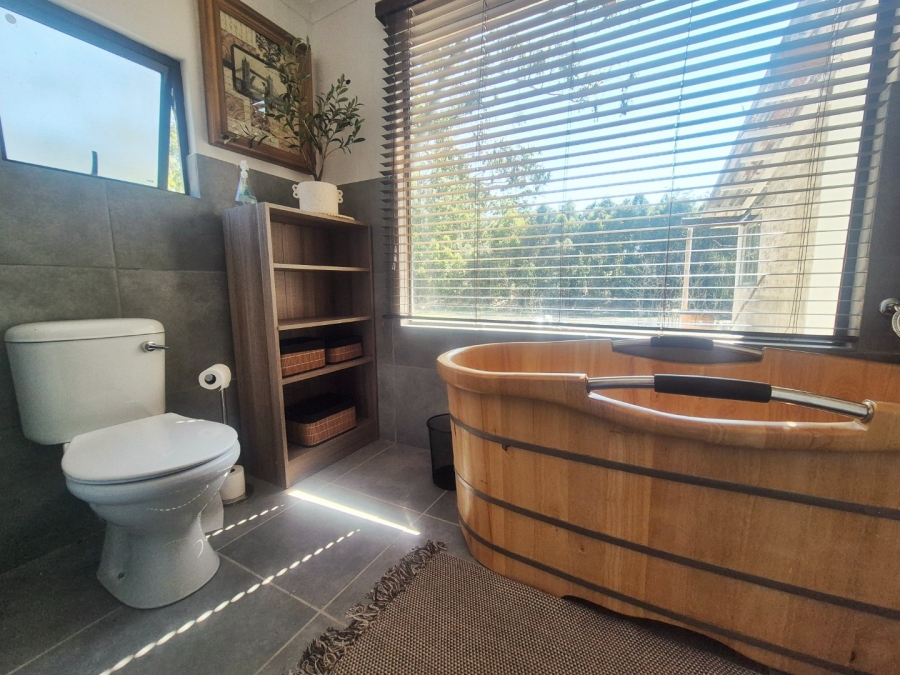10 Bedroom Property for Sale in George Rural Western Cape